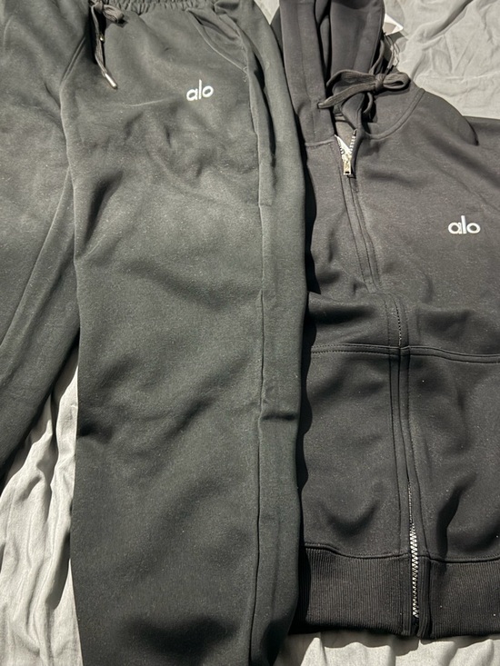 ALO Yoga Other - ALO Yoga Black Men's Sweatpants & Joggers Set